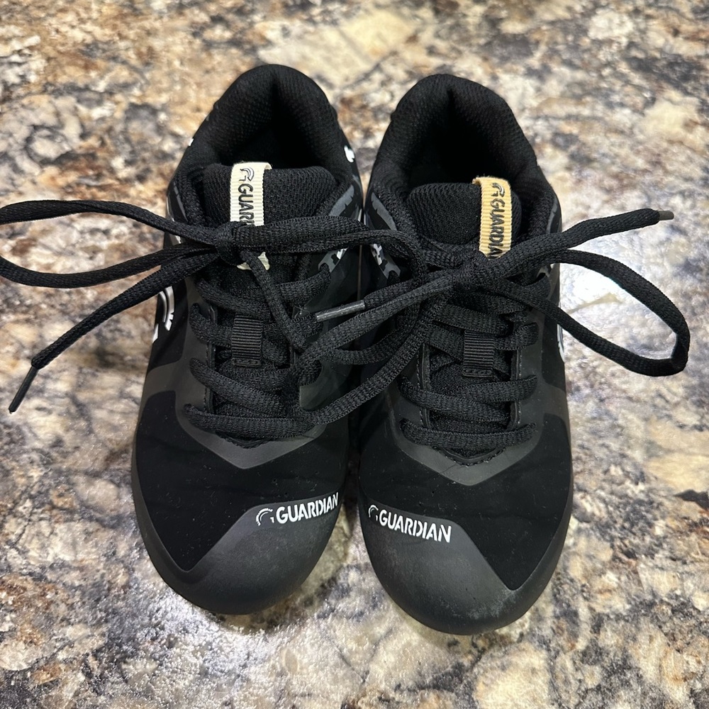Guardian Baseball Cleats